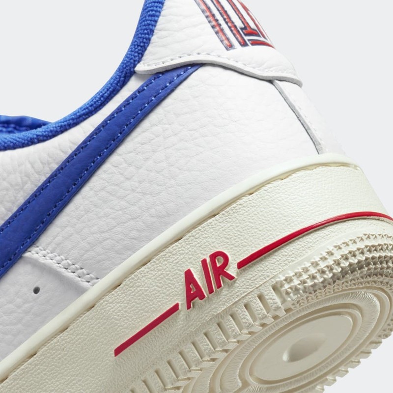 Air force outlet blanche bleu rouge